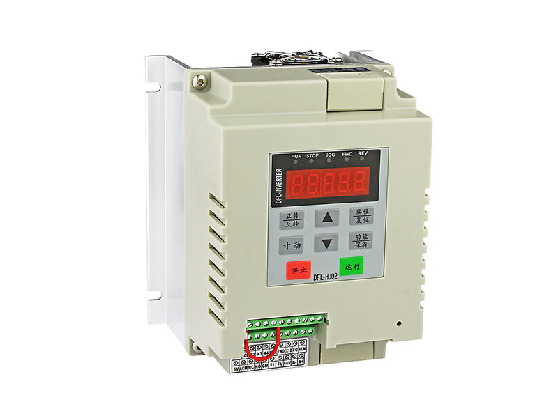 200N單相水泵變頻器，220V供水變頻器，恒壓供水變頻器